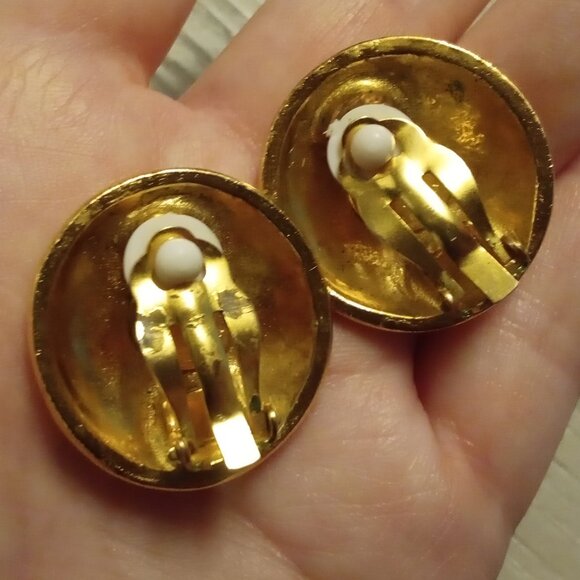 Chanel Vintage Clip-On Earrings ๐ Interlocking CCs RARE - Picture 11 of 14
